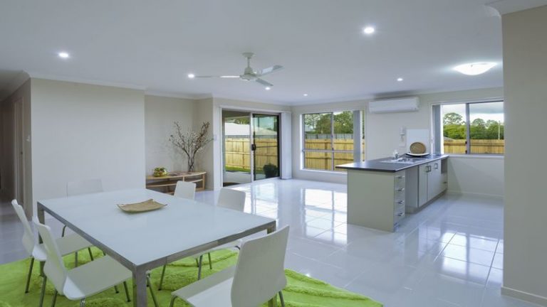 How Smart Technology is Changing Custom Home Design in Seattle